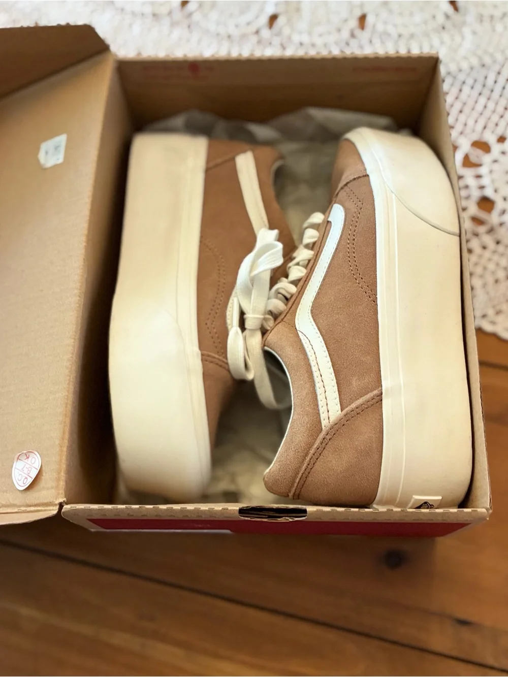 New Vans Old Skool Stackform Sneakers - Brown and White - Picture 12 of 12